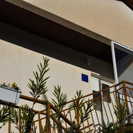Apartman Anita Buzet Luaran gambar