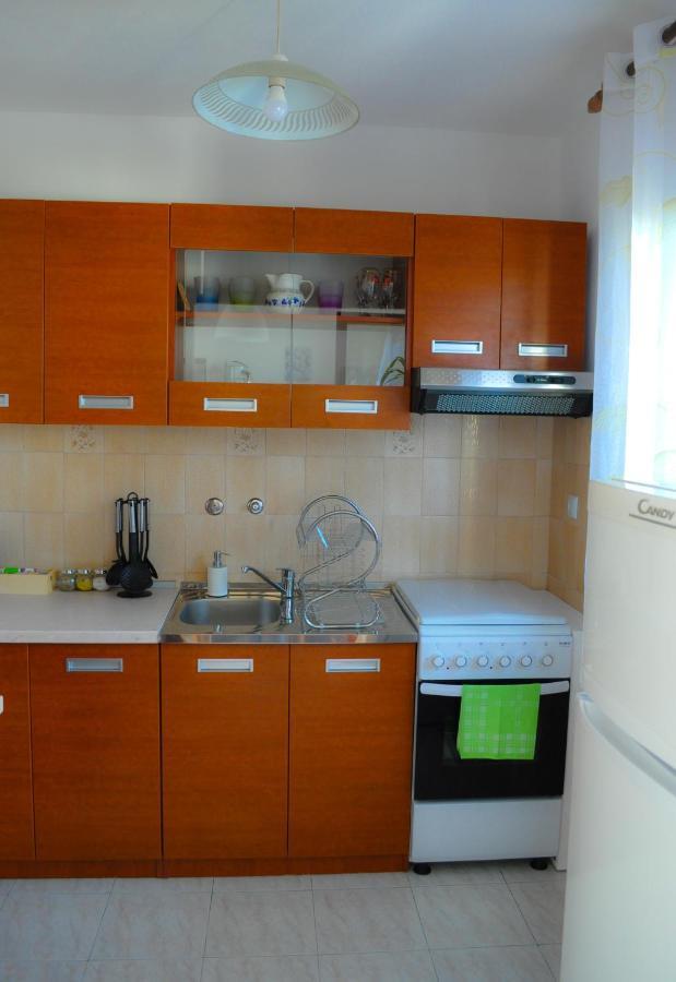 Apartman Anita Buzet Luaran gambar